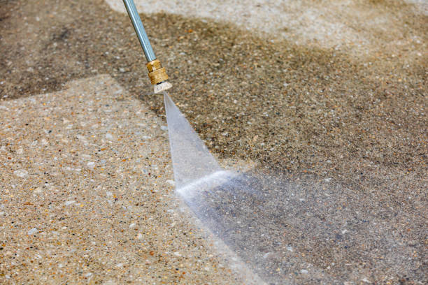 Best Building Exterior Pressure Washing in Niantic, CT